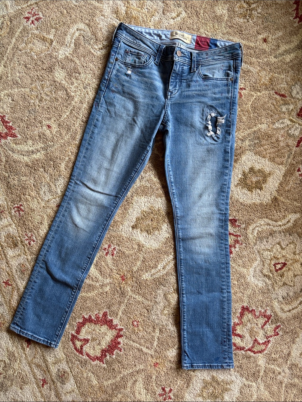 HOLDING HORSES Anthropologie Distressed Light Blue Jeans